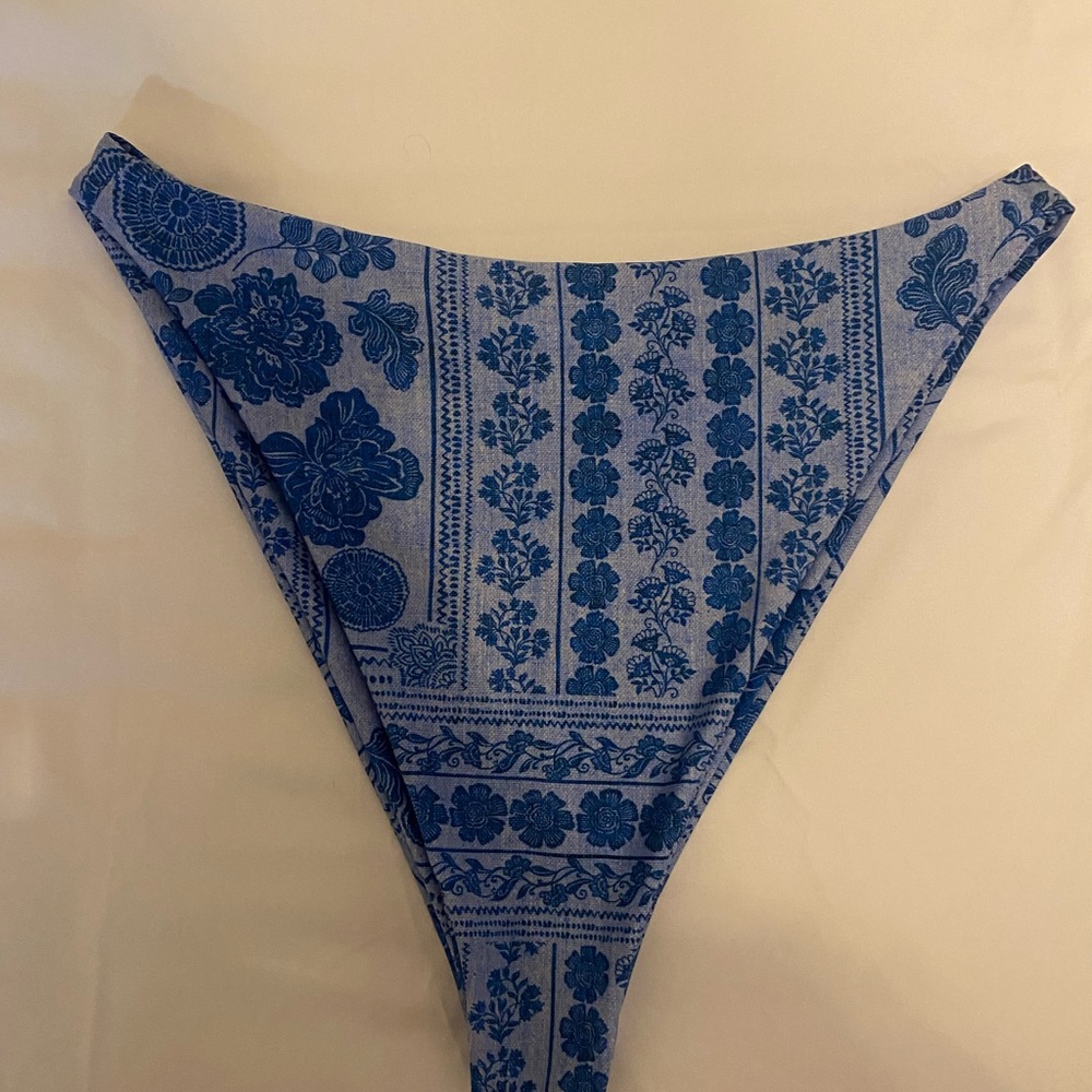 Skatie Blue Floral Pattern Bikini Bottom